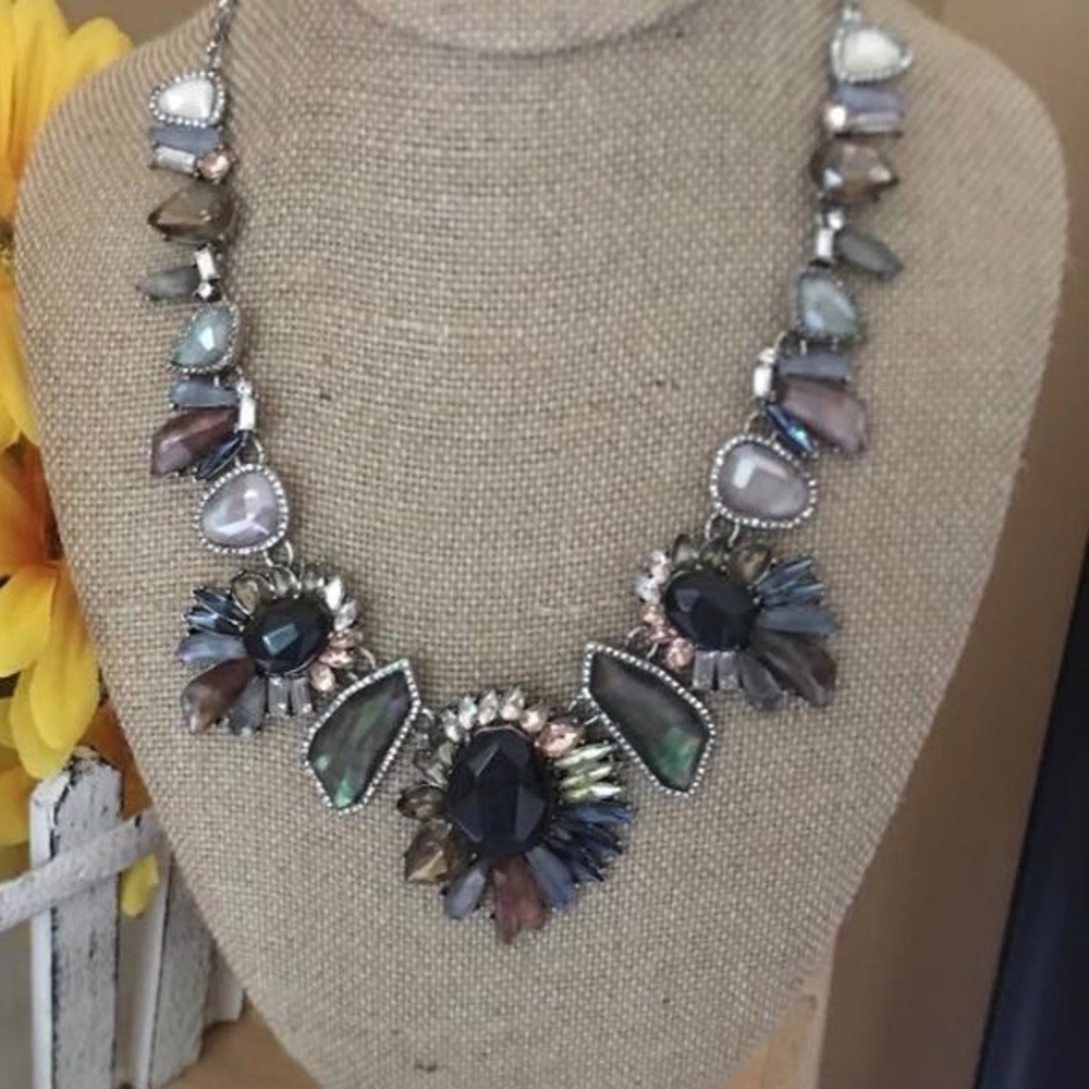 Chloe & Isabel Into the Woods Statement Necklace